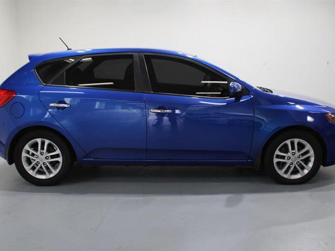 2012 Kia Forte 5-Door eX-0
