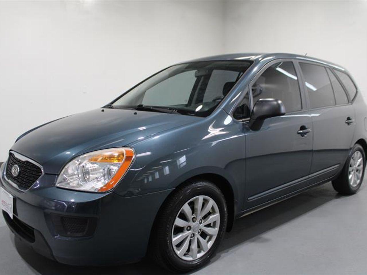 2012 Kia Rondo LX-2