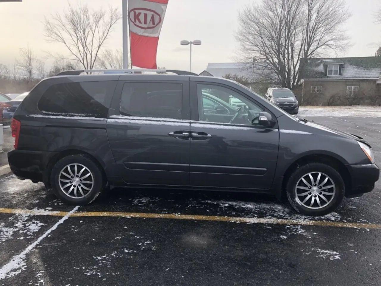 2012 Kia Sedona EX-2