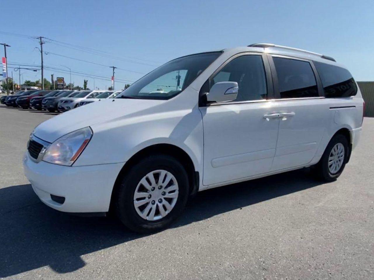 2012 Kia Sedona LX-3