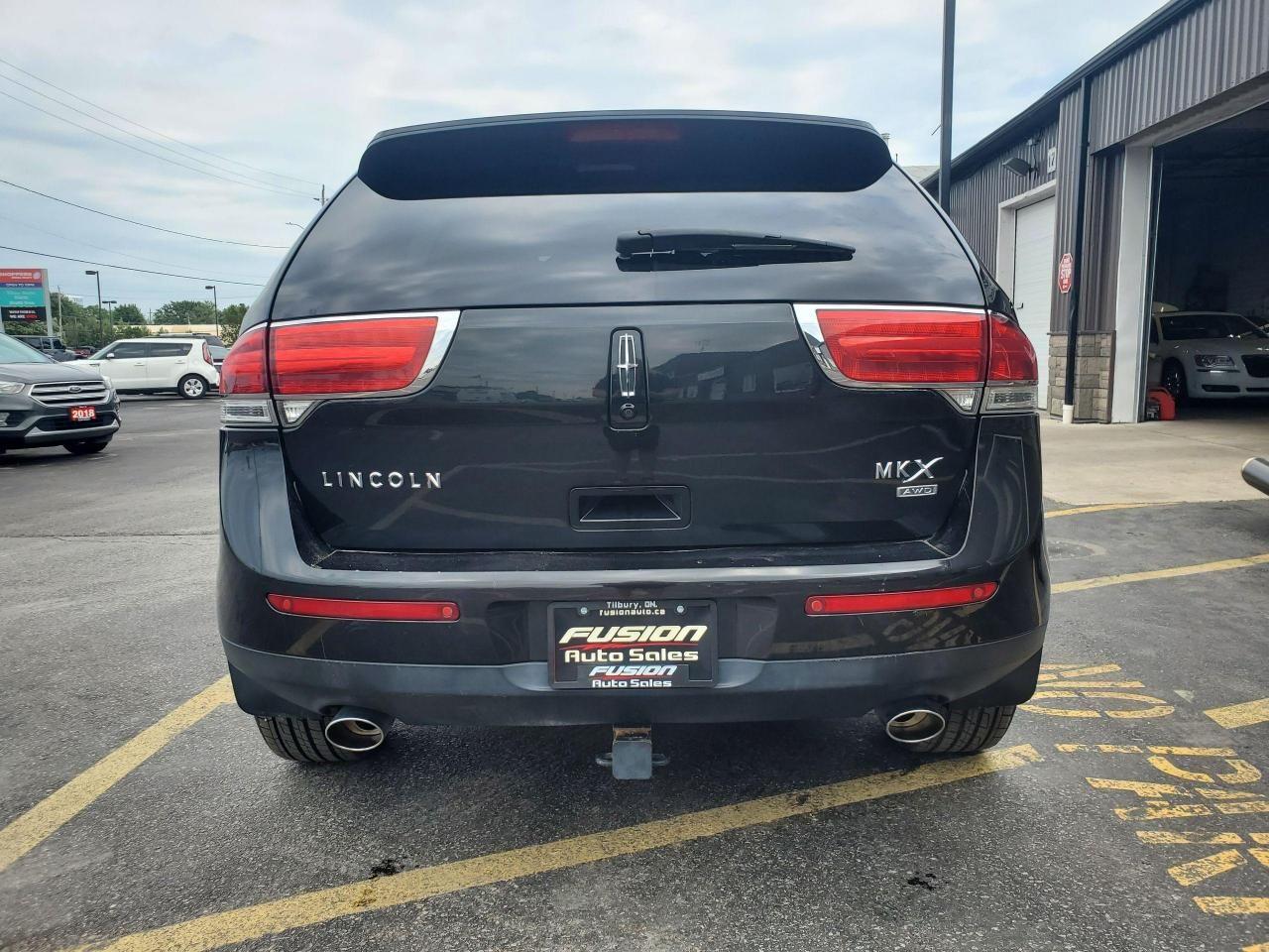 2012 Lincoln MKX Base-3