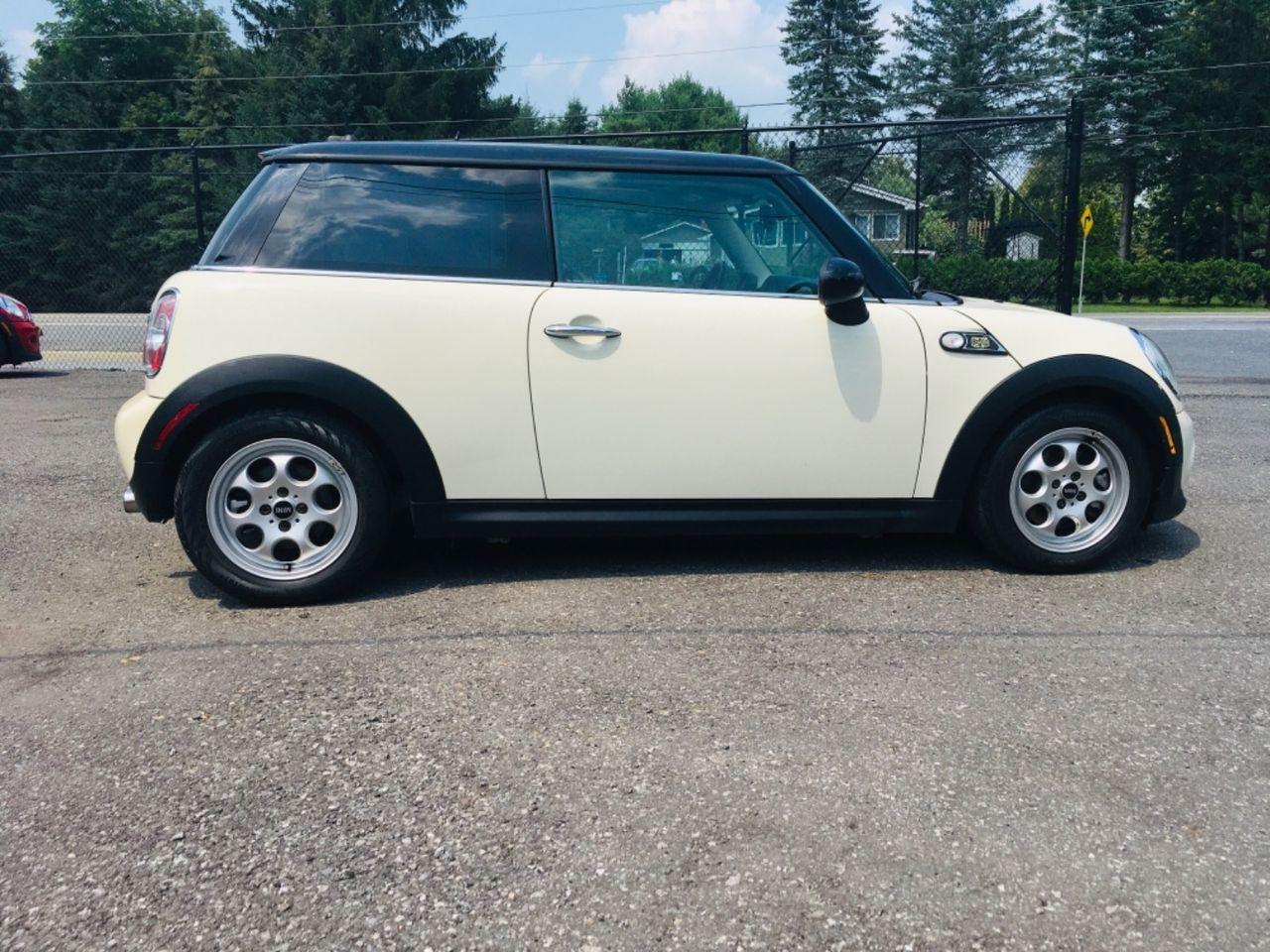 2012 MINI Cooper Base-3