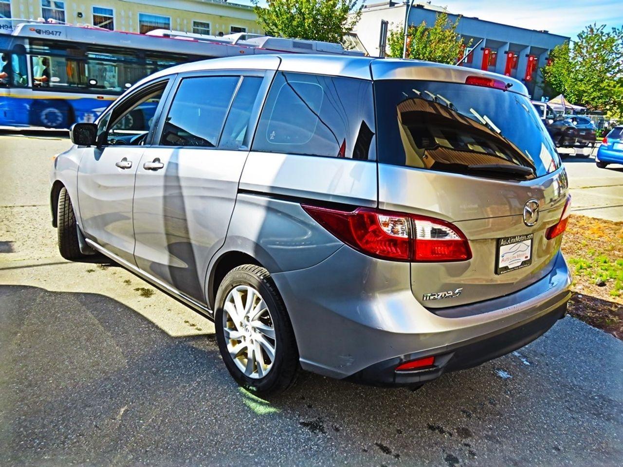 2012 Mazda Mazda5 -3