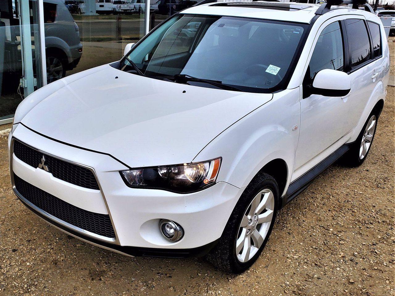 2012 Mitsubishi Outlander ES-0