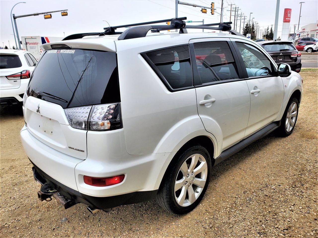 2012 Mitsubishi Outlander ES-4