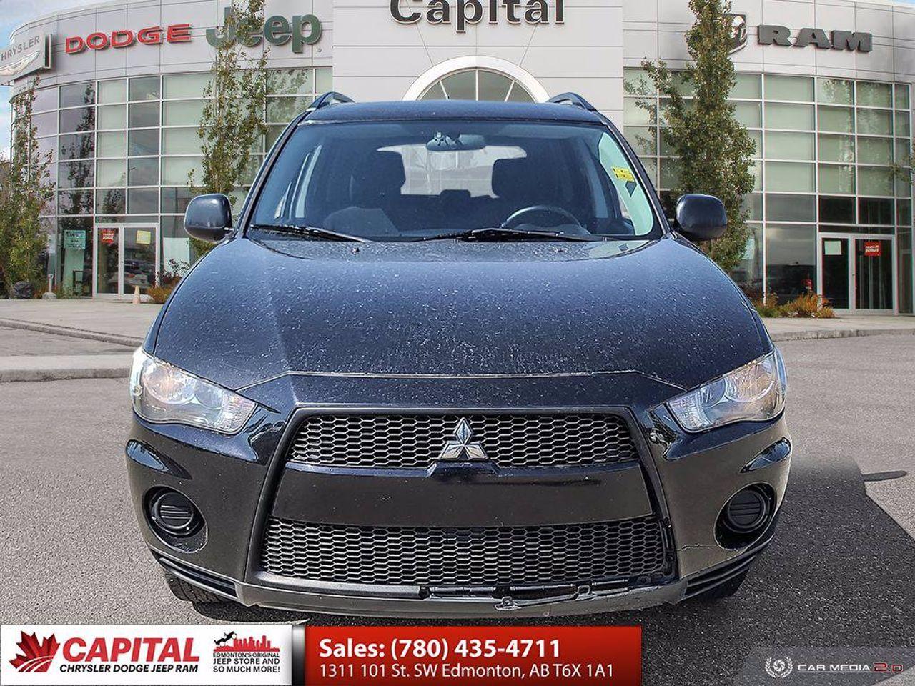 2012 Mitsubishi Outlander ES-1