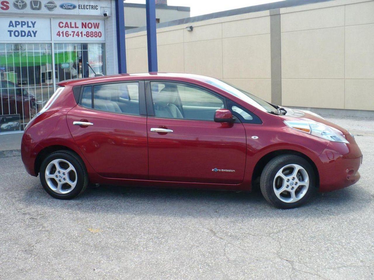 2012 Nissan LEAF SV-1