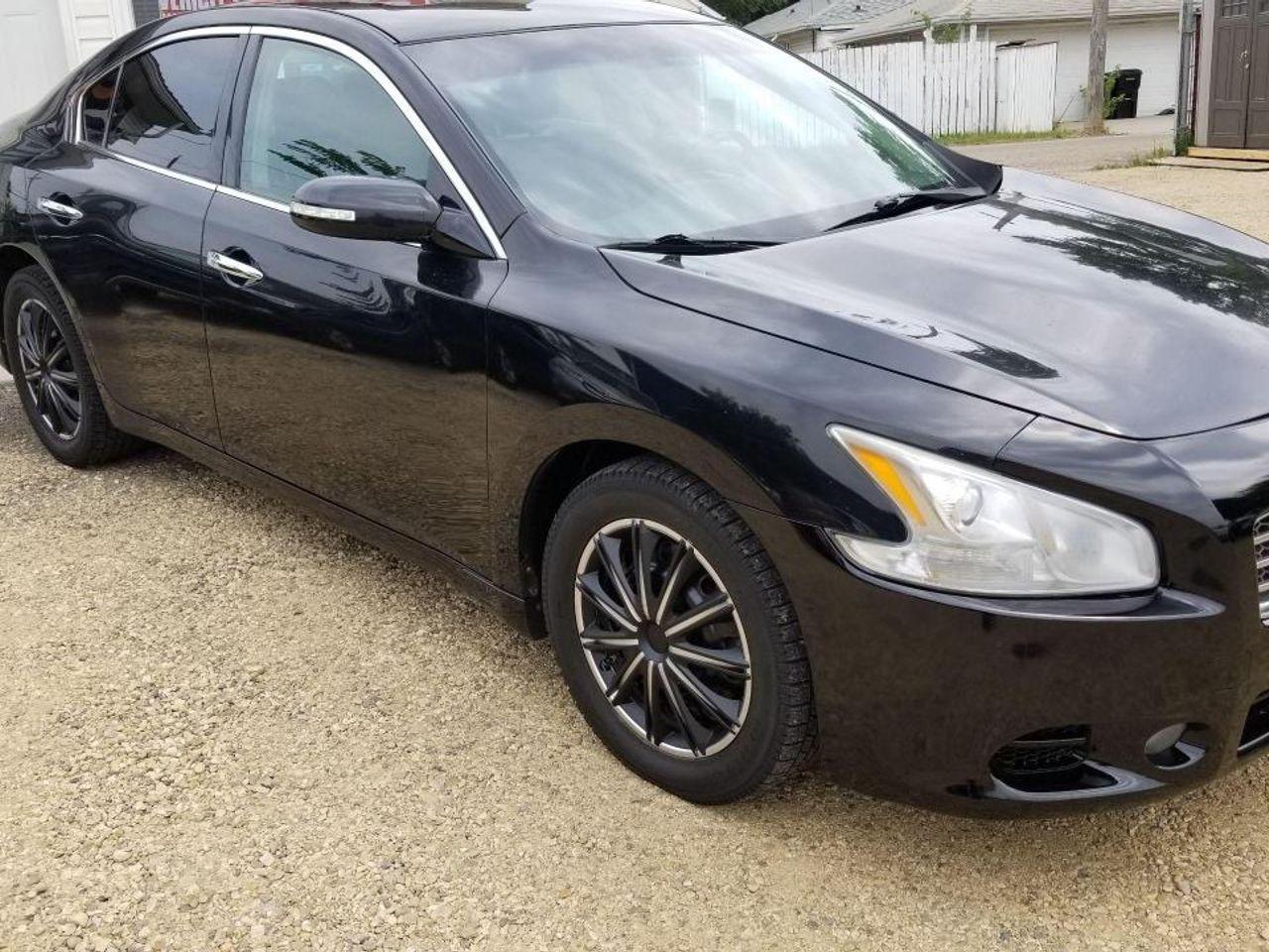 2012 Nissan Maxima S-4