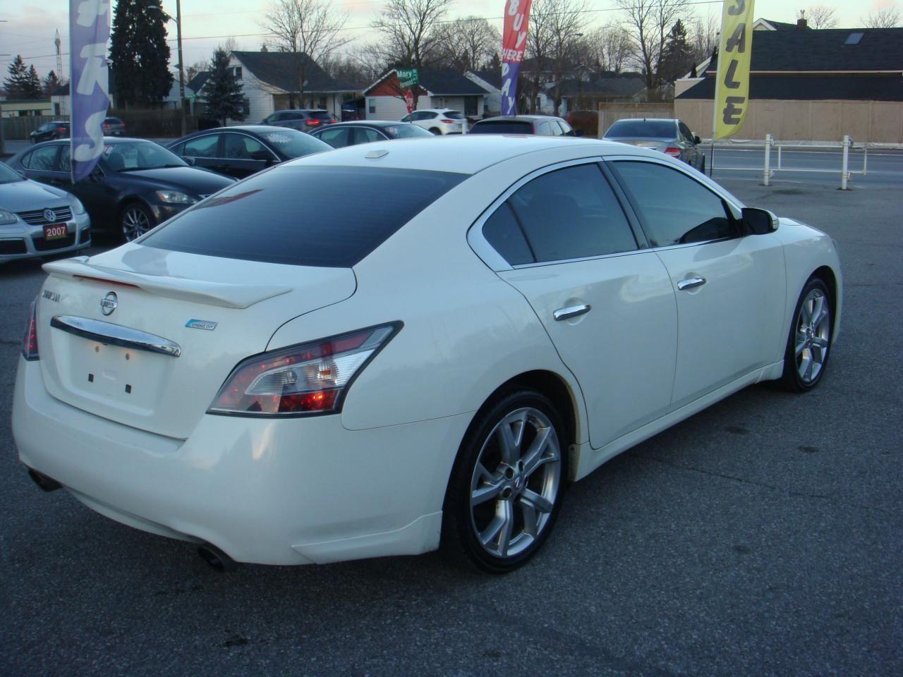 2012 Nissan Maxima S-3