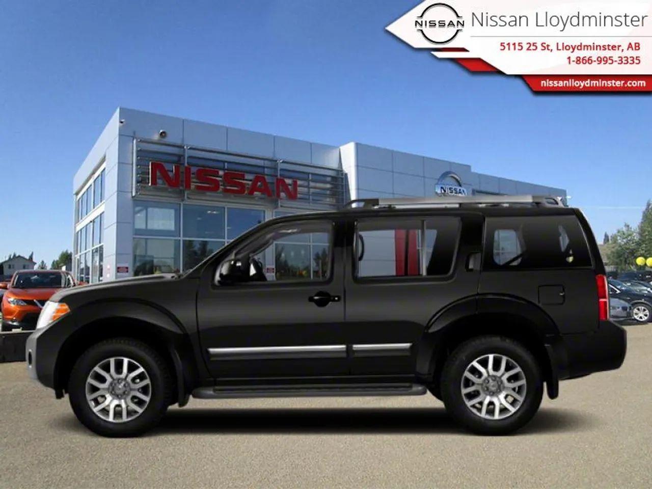 2012 Nissan Pathfinder S-0