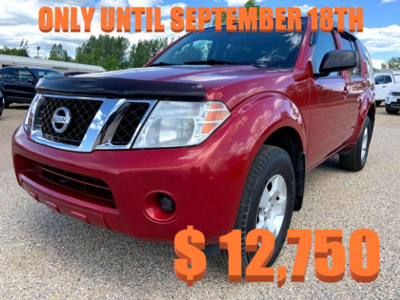 2012 Nissan Pathfinder S-0