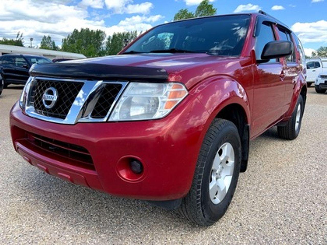 2012 Nissan Pathfinder S-1