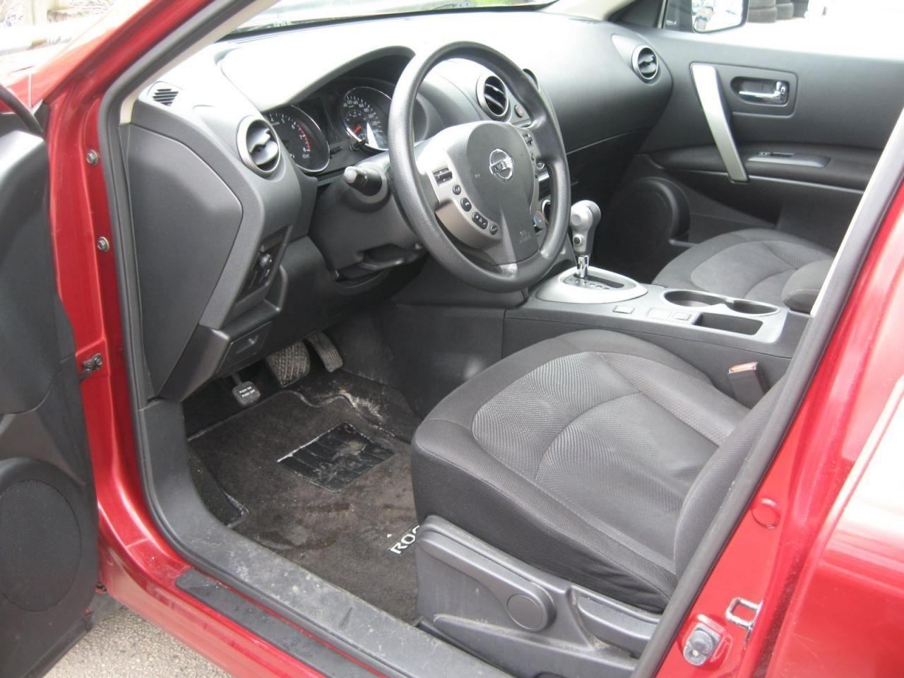 2012 Nissan Rogue S-4