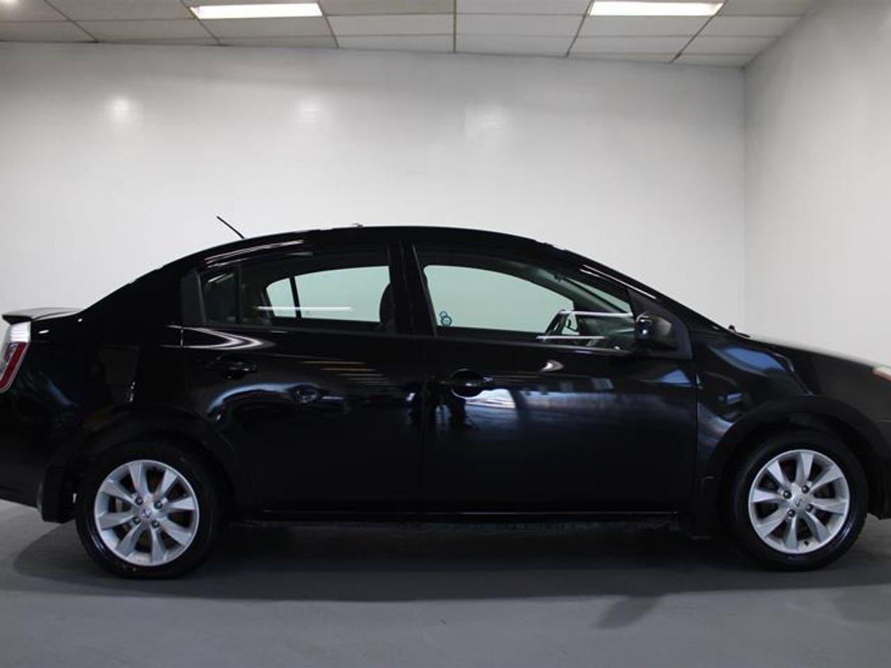 2012 Nissan Sentra 2.0-0