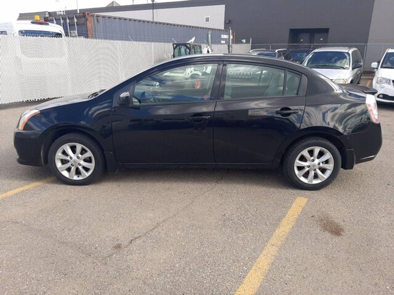 2012 Nissan Sentra 2.0-1