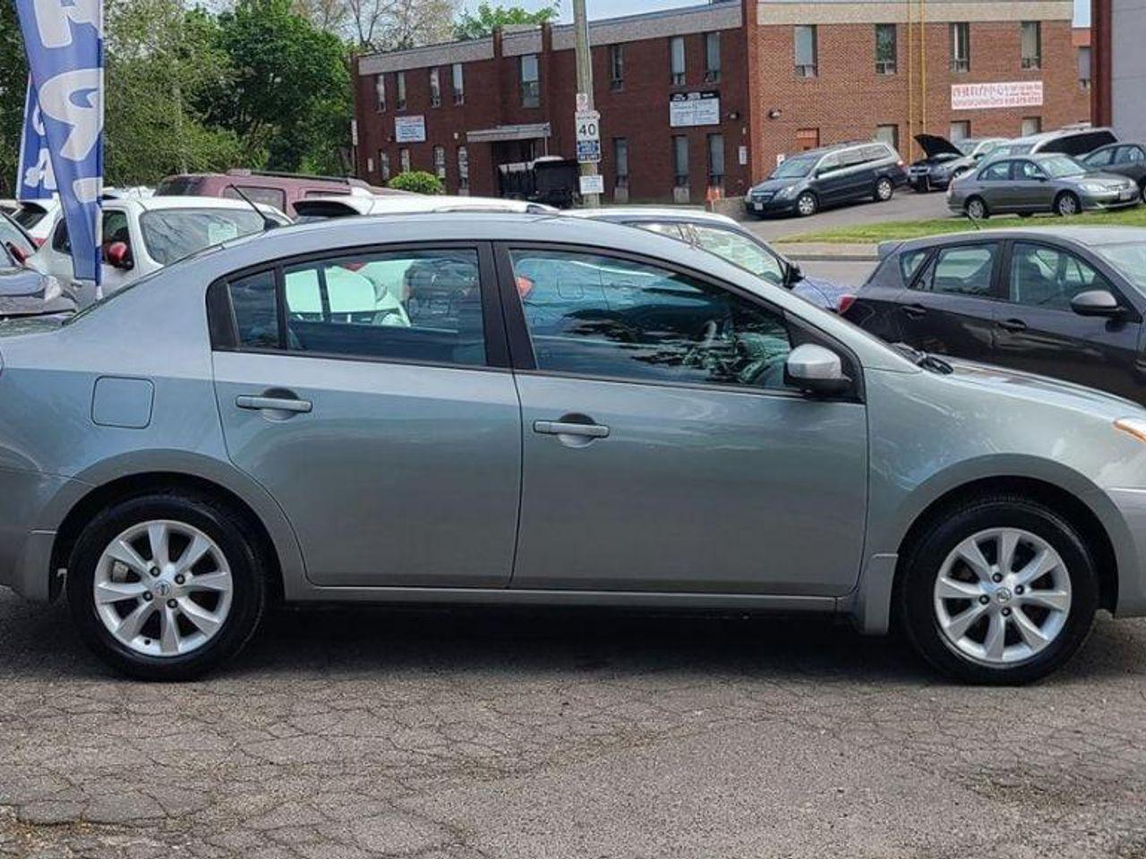 2012 Nissan Sentra 2.0-2