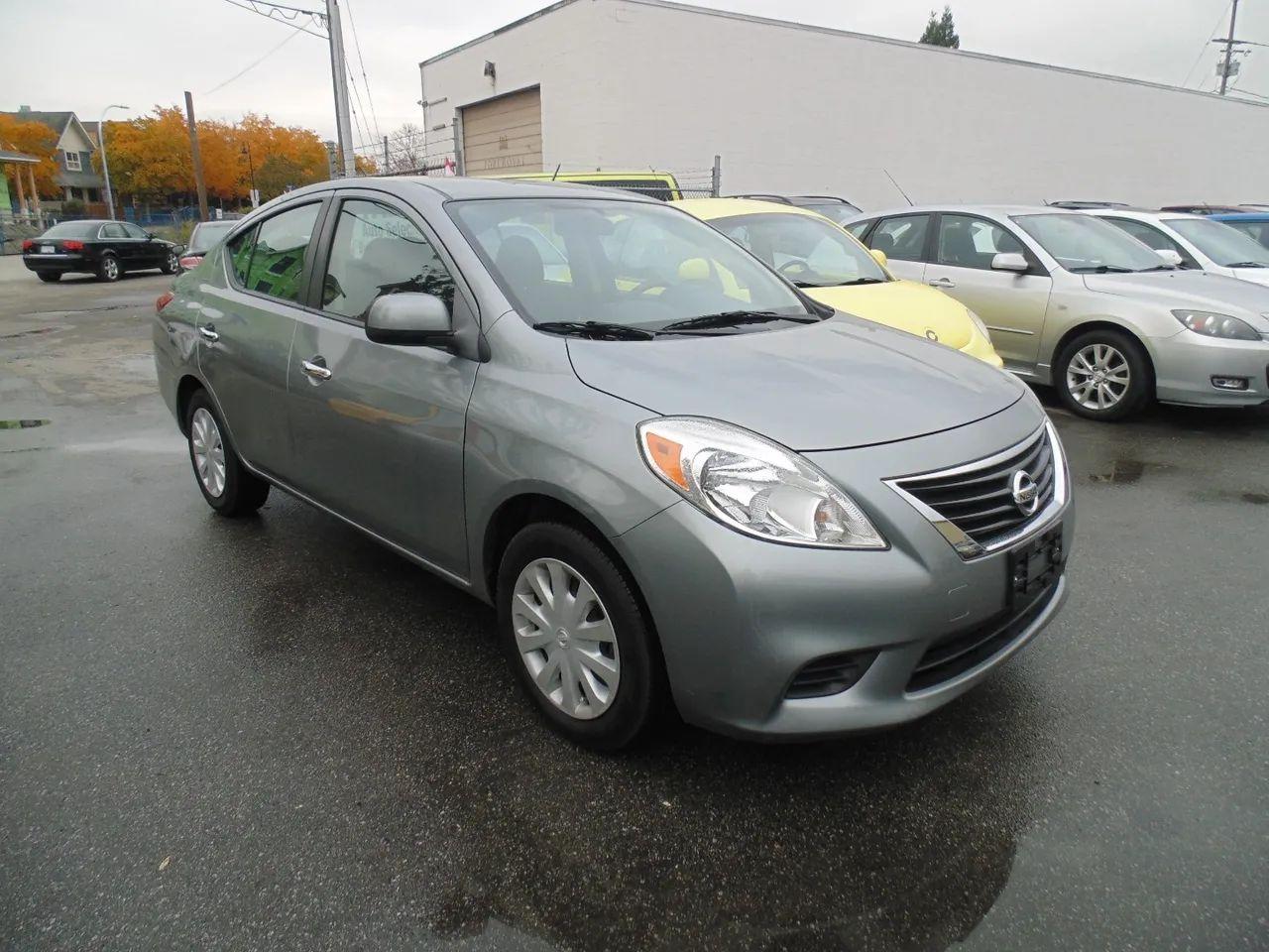 2012 Nissan Versa 1.6 S-1