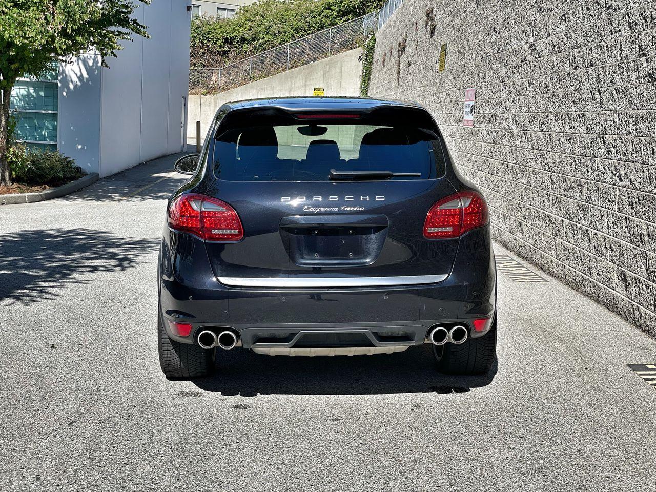 2012 Porsche Cayenne Turbo-4