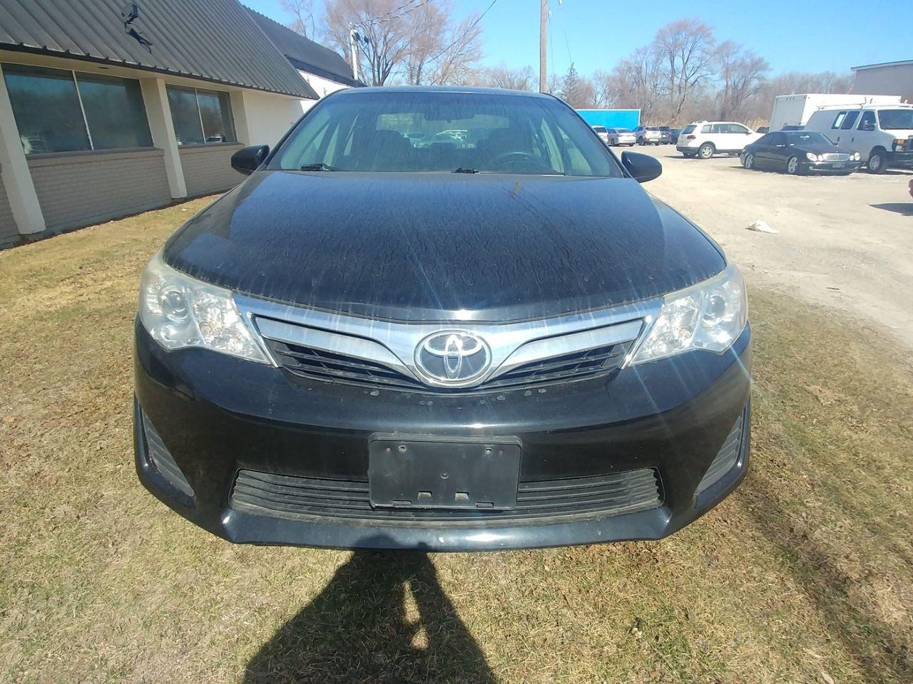 2012 Toyota Camry LE-0