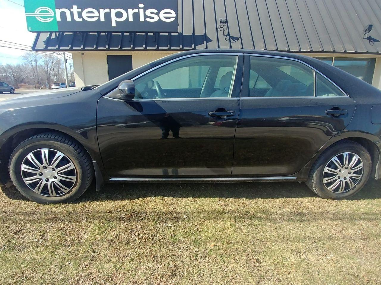 2012 Toyota Camry LE-2
