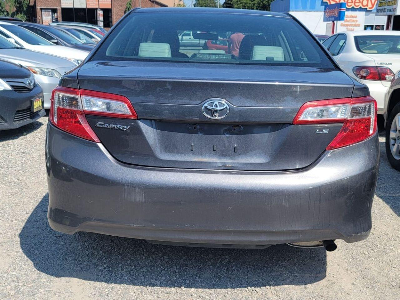 2012 Toyota Camry LE-2