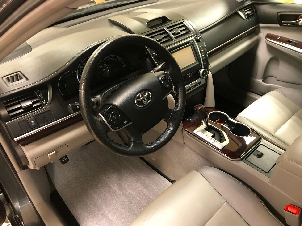 2012 Toyota Camry L-3