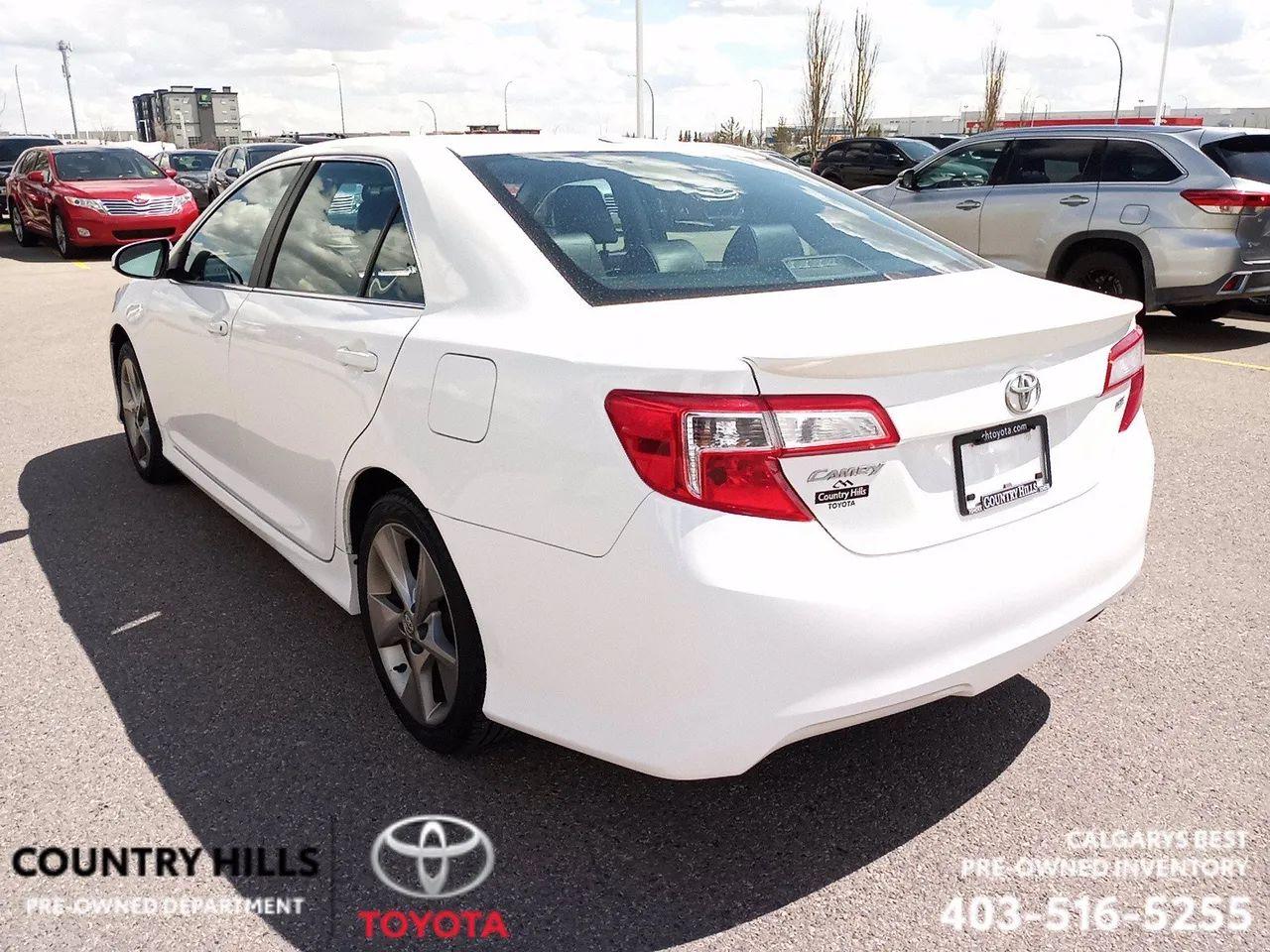 2012 Toyota Camry SE-3