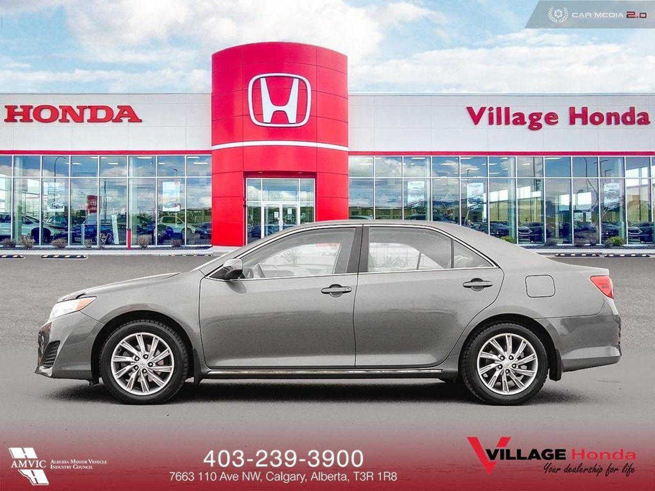2012 Toyota Camry SE-3