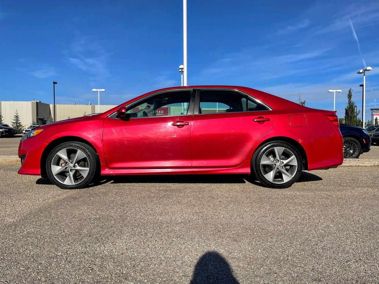 2012 Toyota Camry SE-3