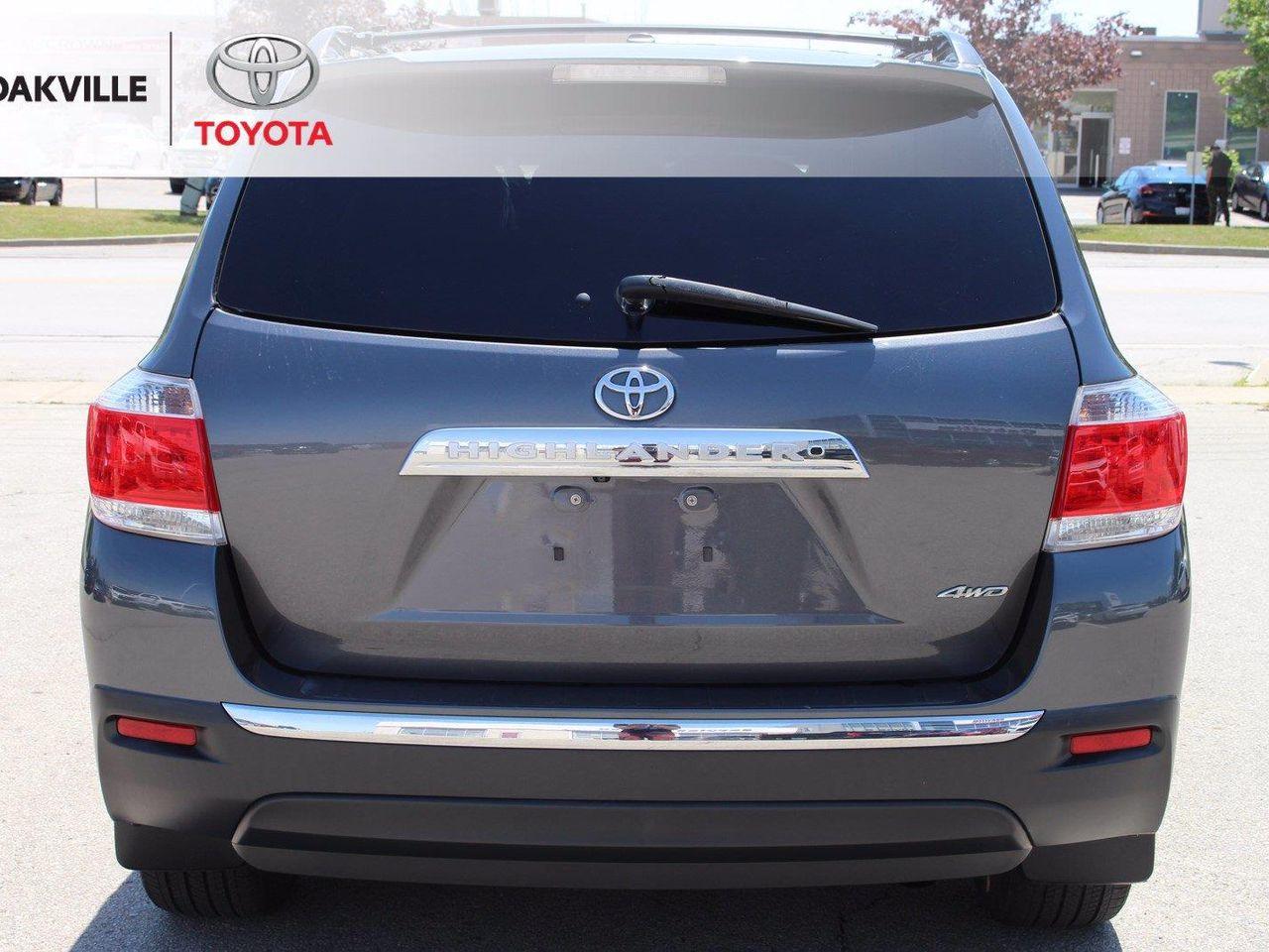 2012 Toyota Highlander SE-2