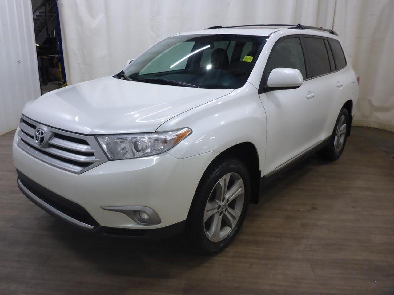 2012 Toyota Highlander SE-2