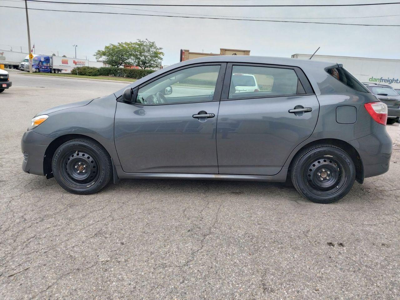 2012 Toyota Matrix LE-2