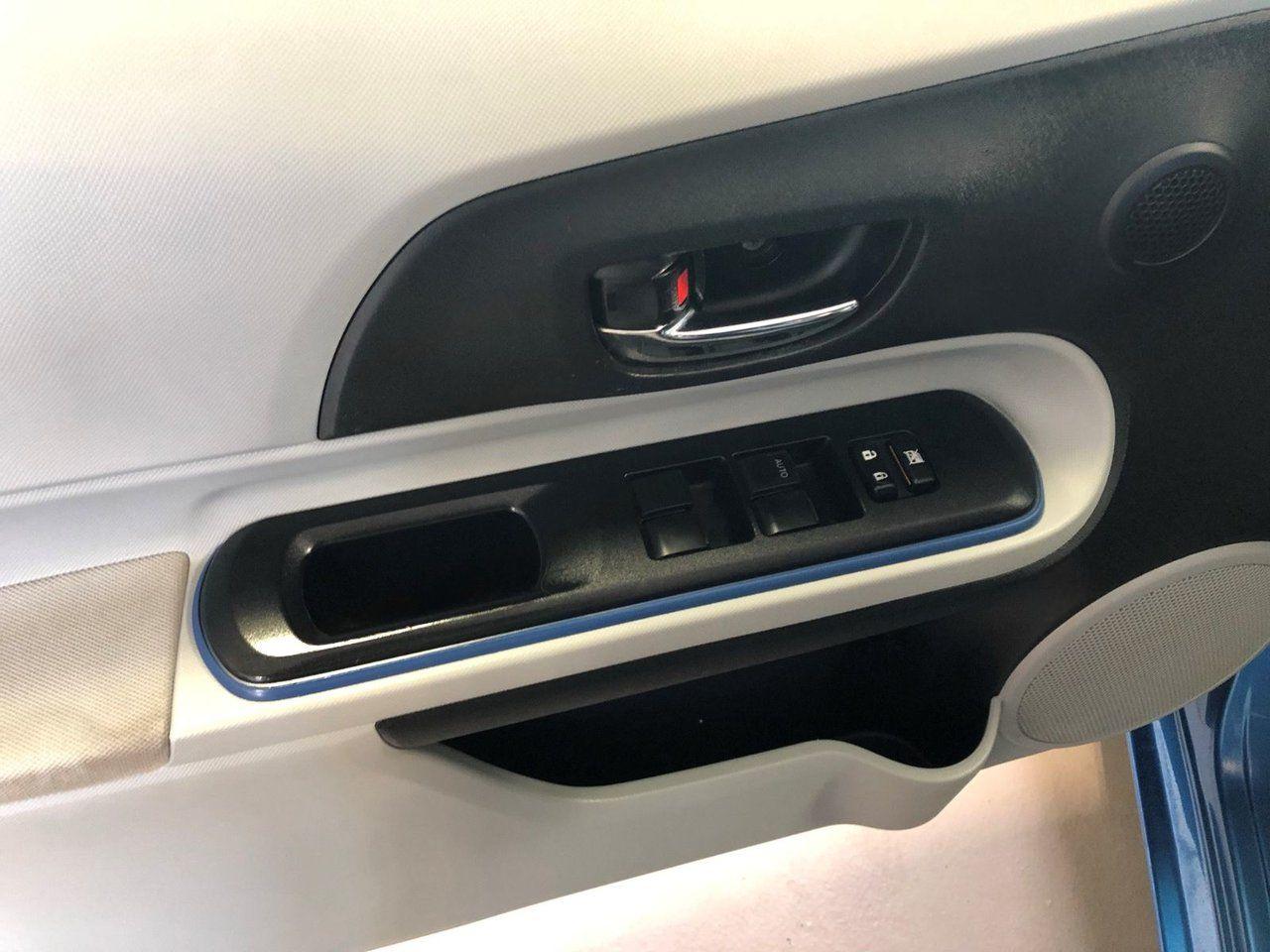2012 Toyota Prius C Four-2