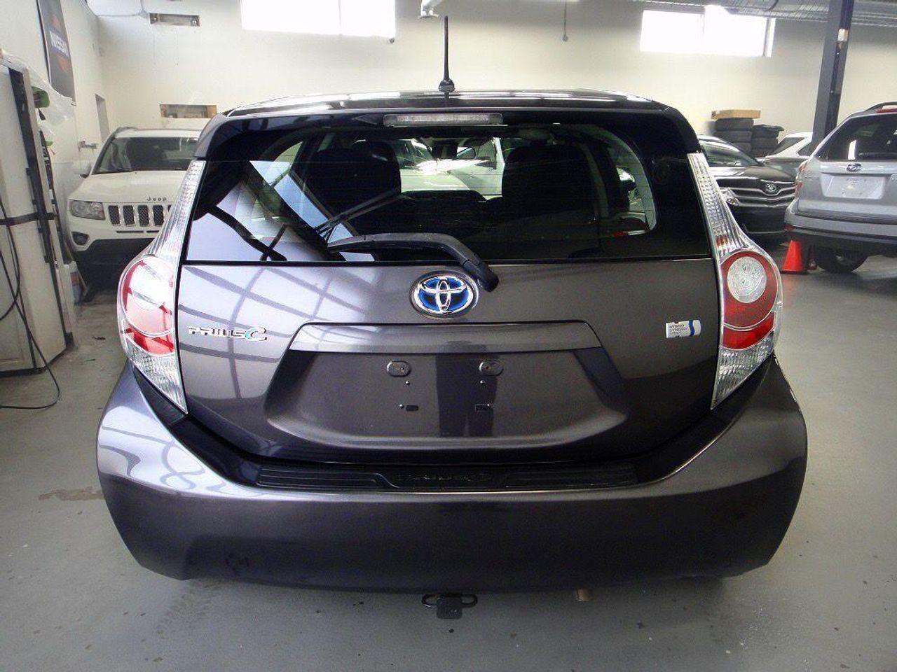 2012 Toyota Prius C Four-4