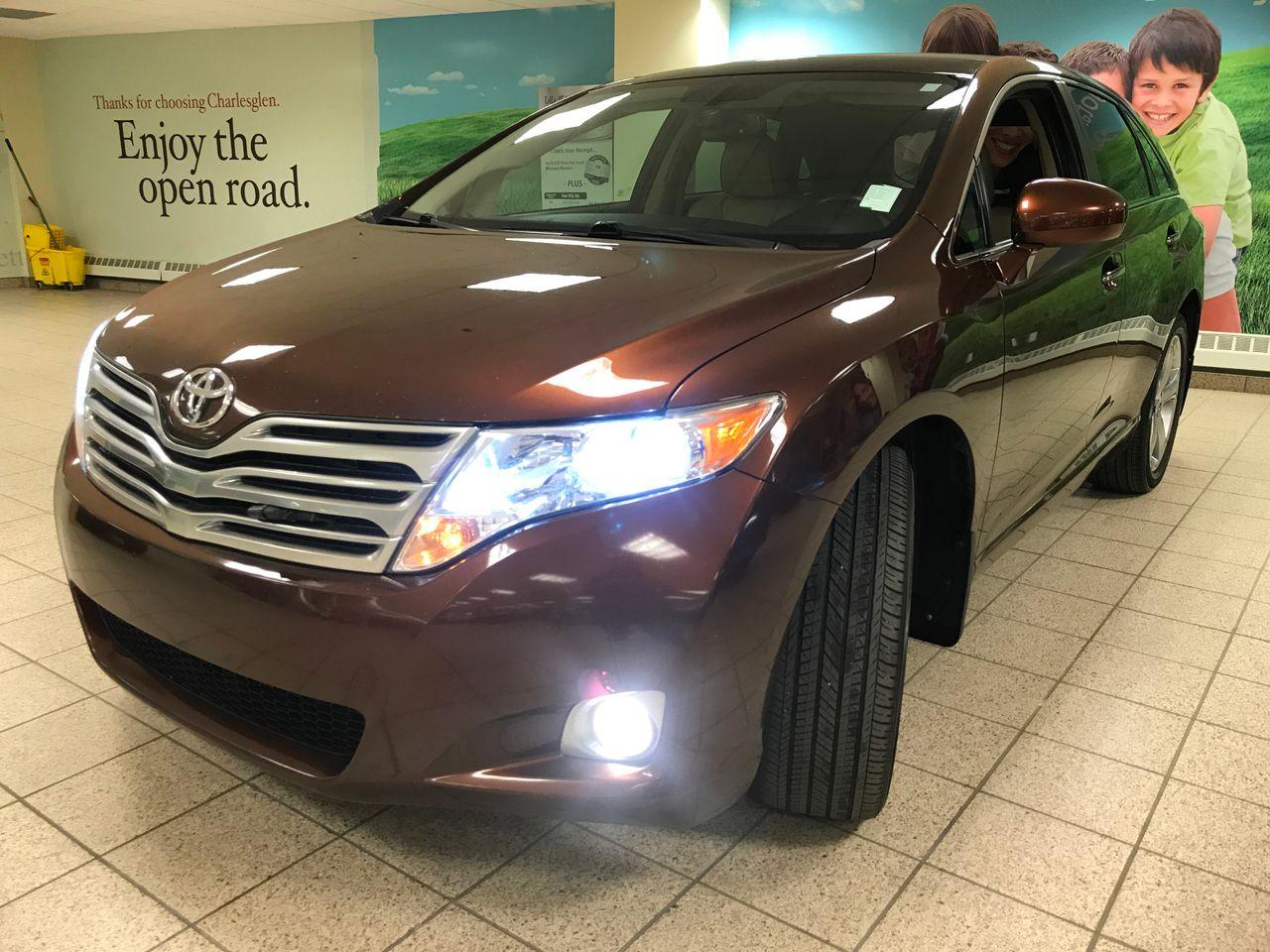 2012 Toyota Venza LE-1