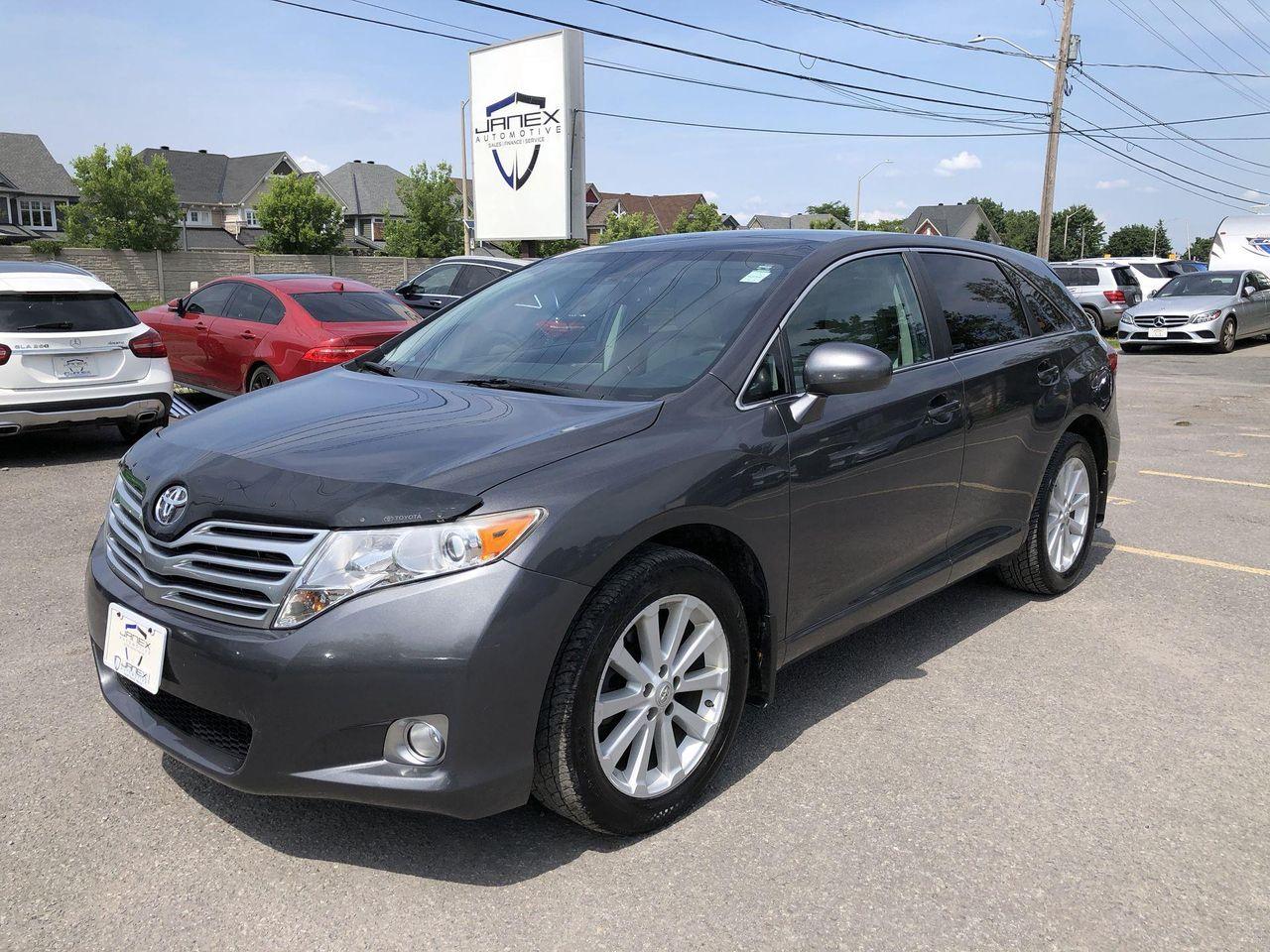 2012 Toyota Venza LE-0