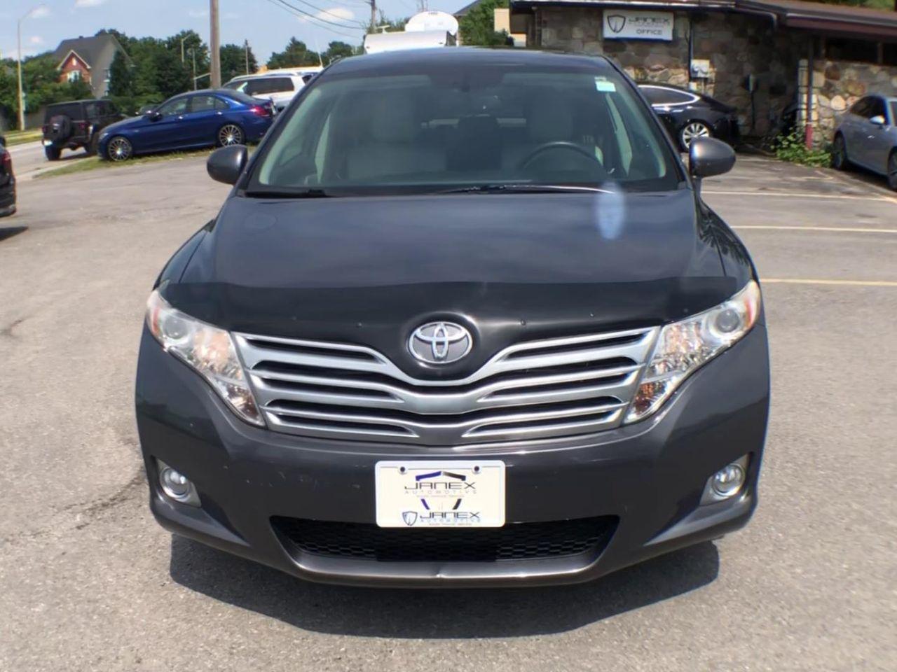 2012 Toyota Venza LE-2
