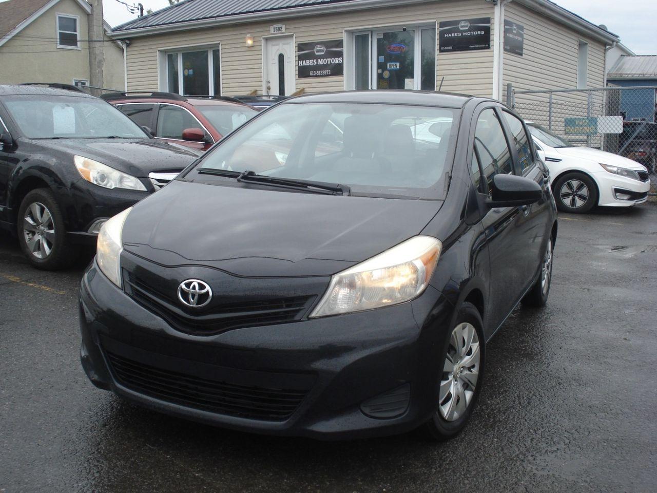 2012 Toyota Yaris LE-0
