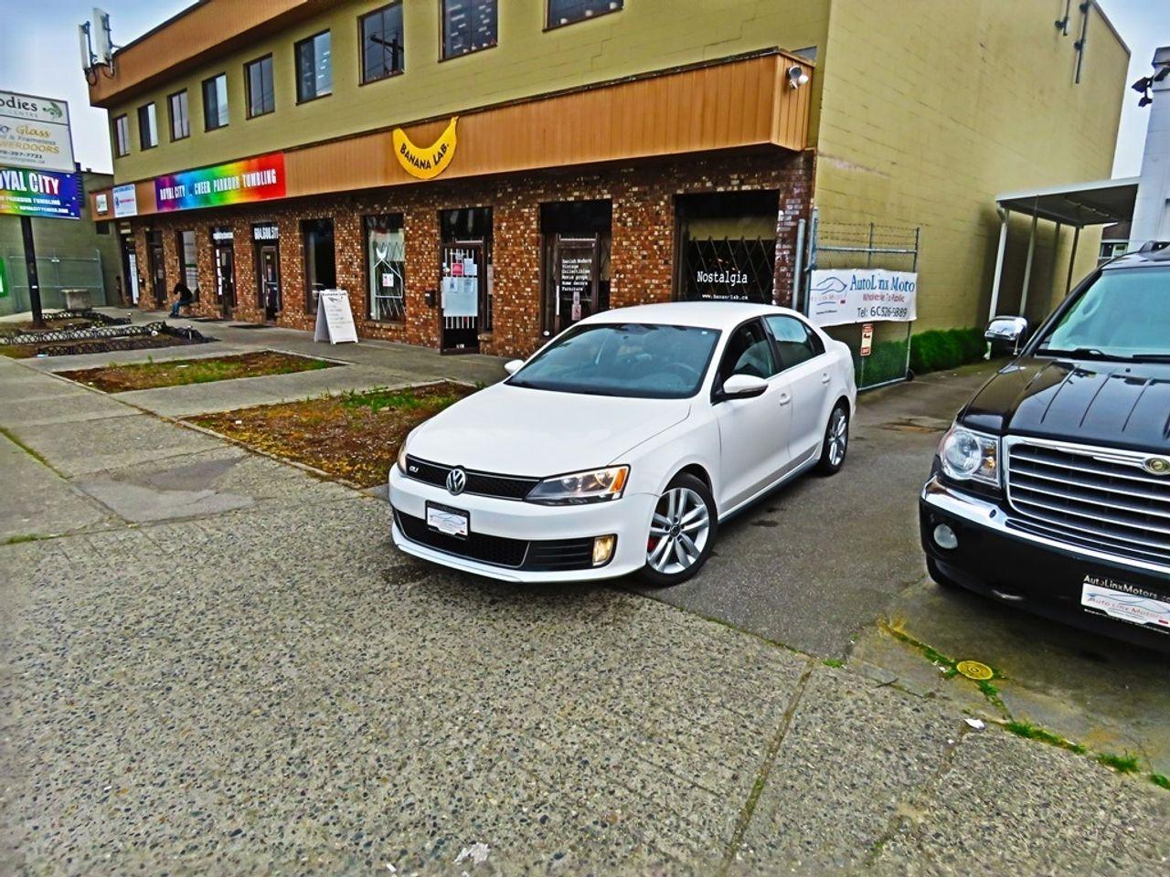 2012 Volkswagen GLI Autobahn-1
