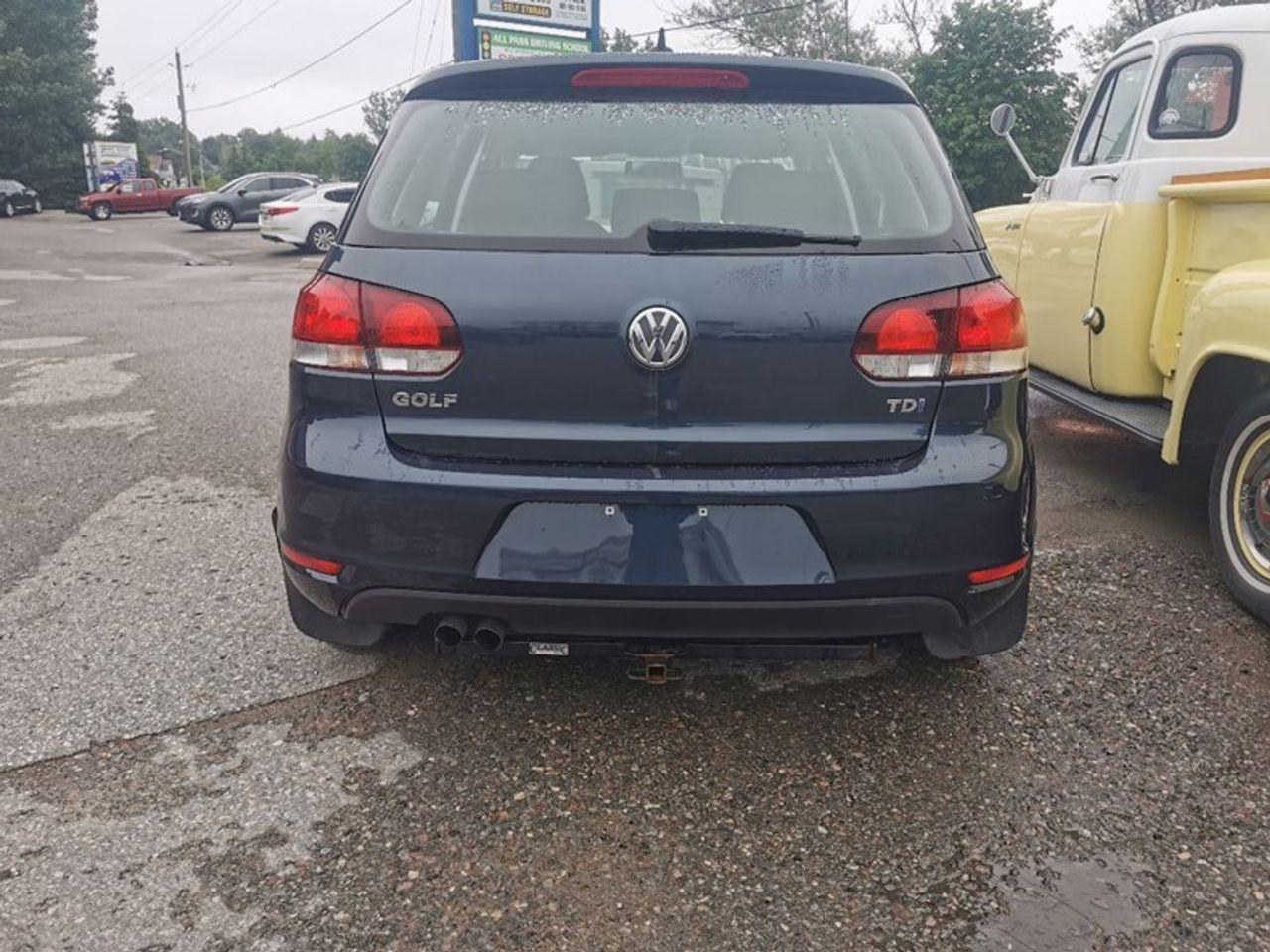 2012 Volkswagen Golf -2