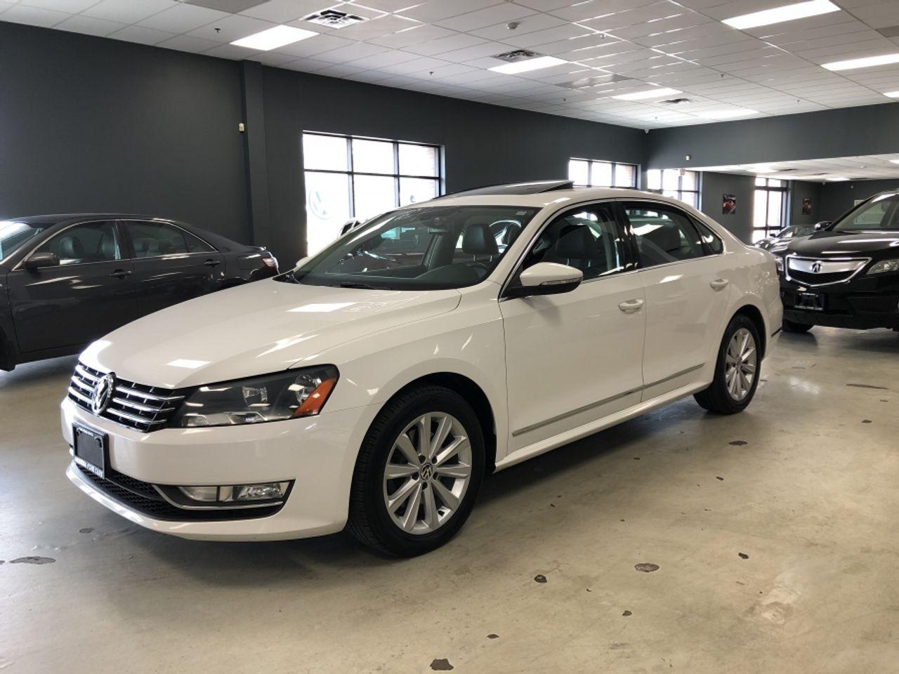 2012 Volkswagen Passat SEL-1