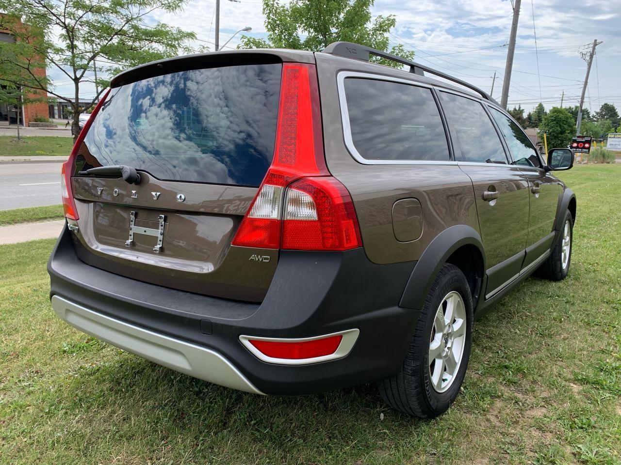 2012 Volvo XC70 3.2-4