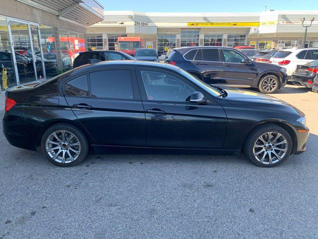 2013 BMW 3-Series 328i xDrive-3