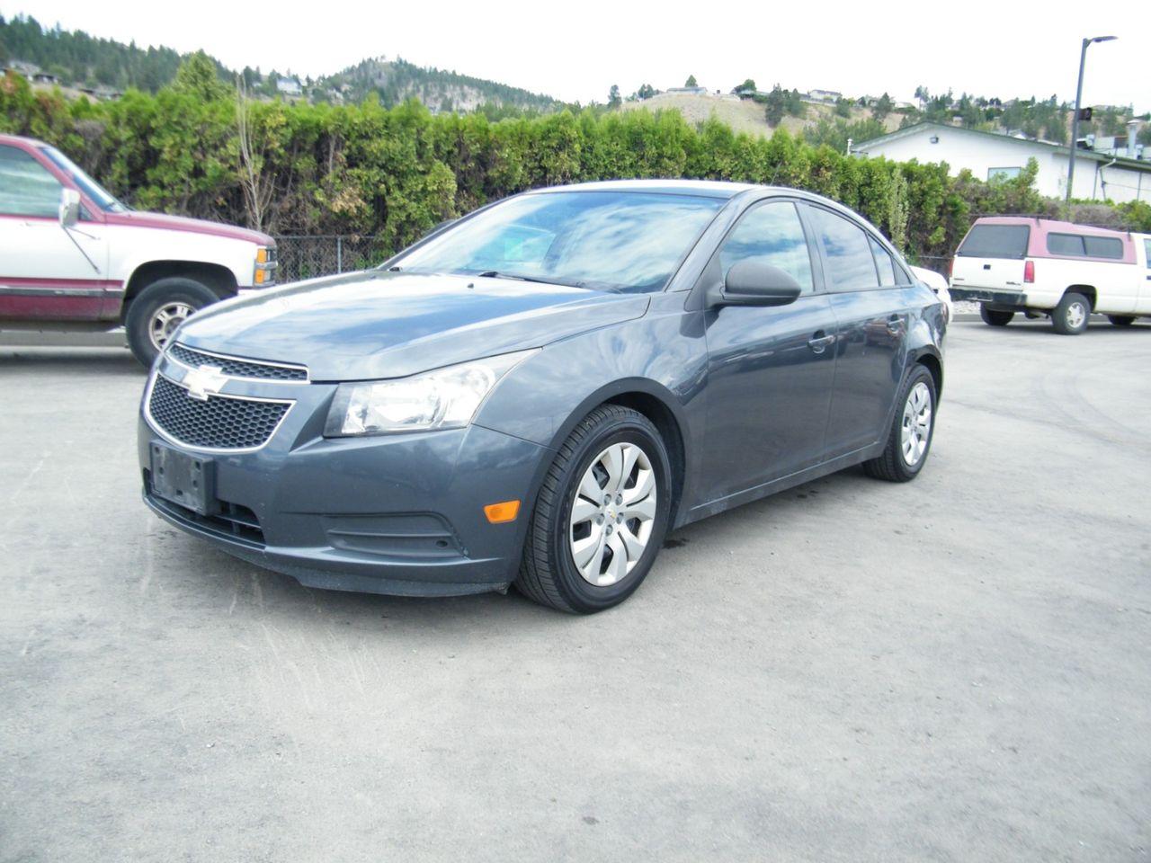 2013 Chevrolet Cruze LS-0