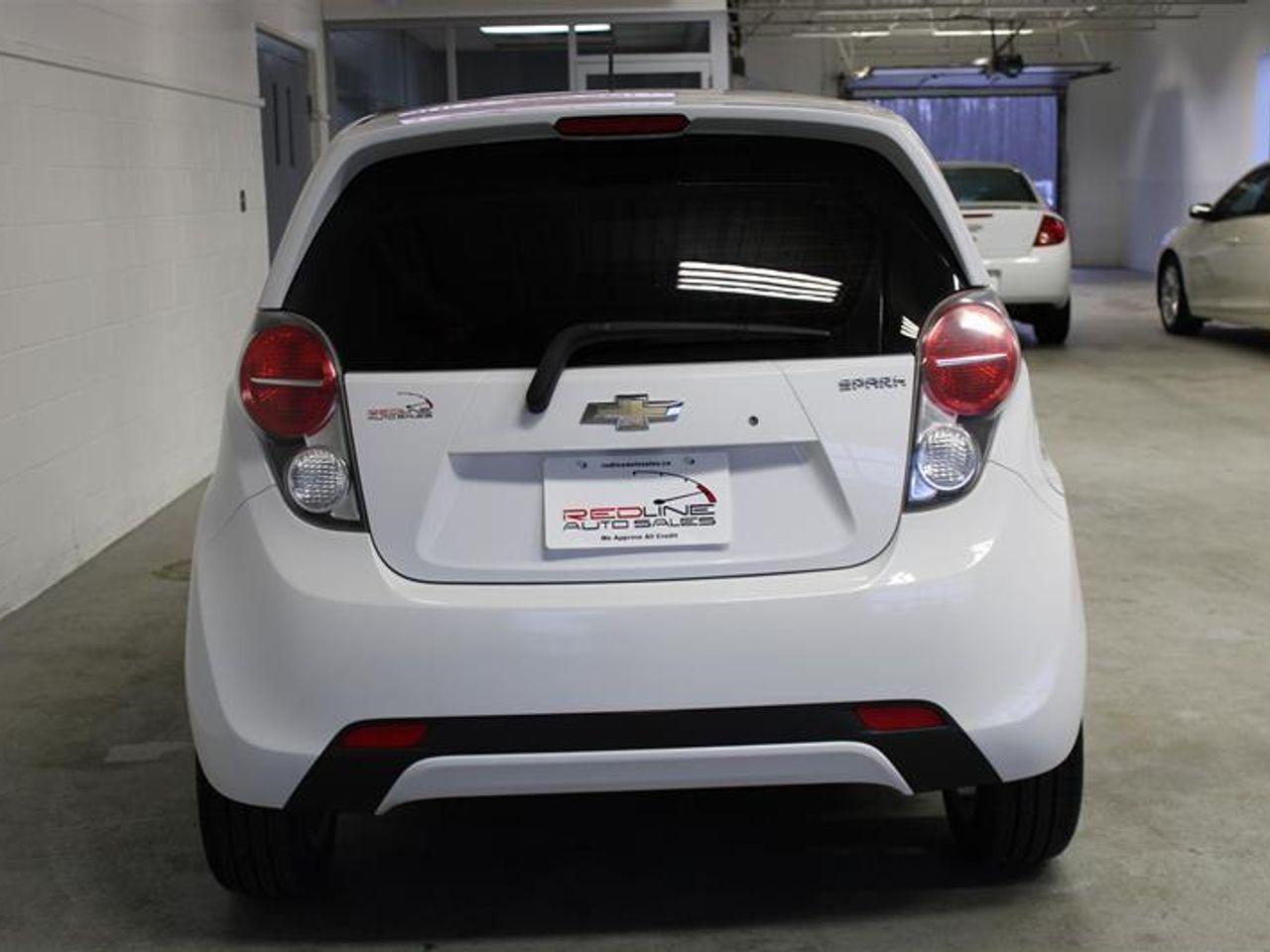 2013 Chevrolet Spark 1LT-4