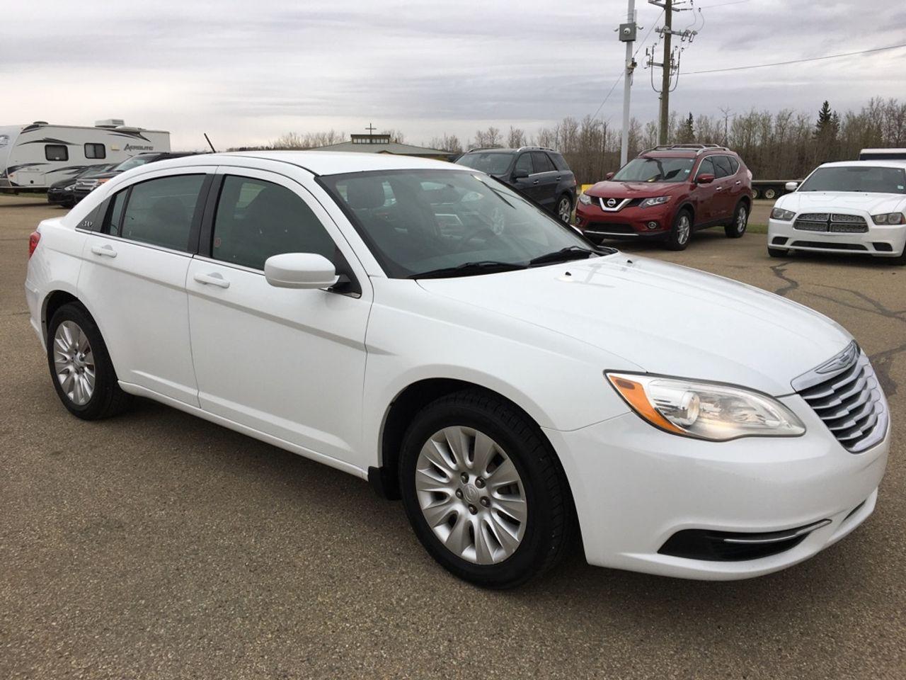 2013 Chrysler 200 LX-2