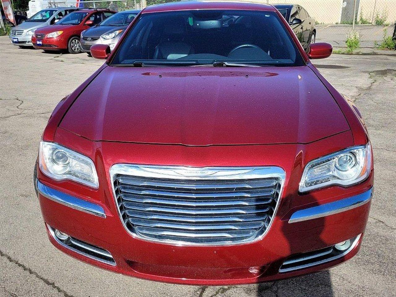 2013 Chrysler 300 Base-2