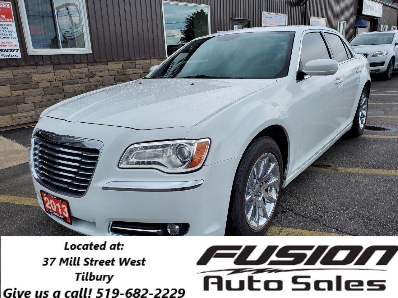 2013 Chrysler 300 Base-0