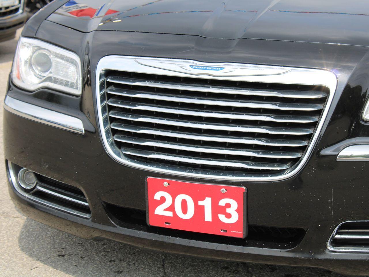 2013 Chrysler 300 C-3