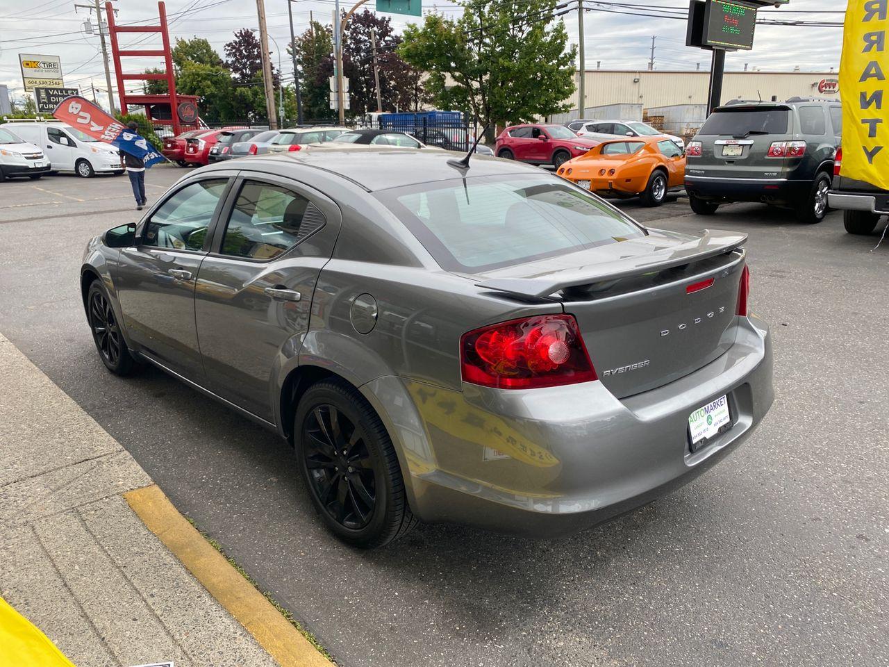 2013 Dodge Avenger SE-4